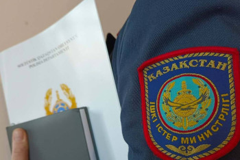 Фотография к новости: Павлодарда алаяқ дүкен иесін де, сатып алушыны да алдап кеткен