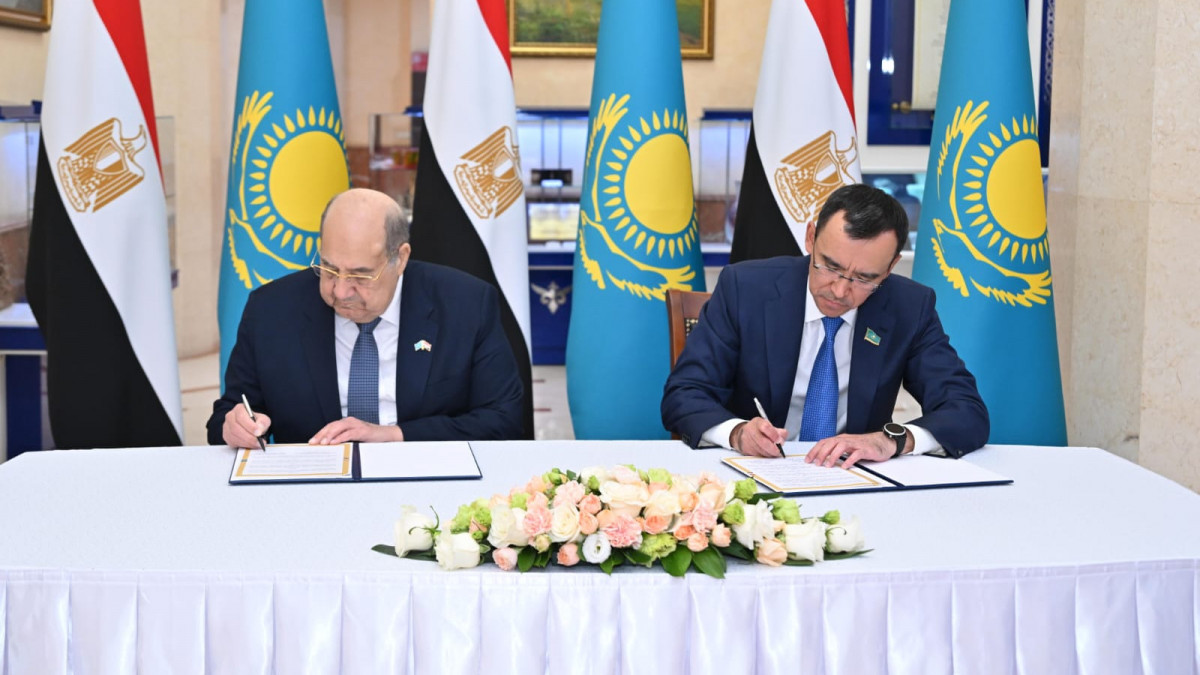  Сенаттың баспасөз қызметі