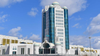 Фотография к новости: Сенатта масс-медиа туралы заң қаралады