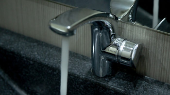 Фотография к новости: Өскемеде бірнеше көшеде суық су өшіріледі