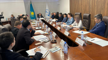 Фотография к новости: "Дінге қызығушылық бар, ал құқықтық сауат аз": Астанада дөңгелек үстел өтті