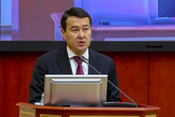 Фотография к новости: Үкіметтің қарызы 25 трлн теңгеге жуықтады – Смайылов