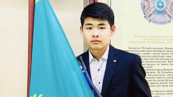 Фотография к новости: Алматы облысында 9-сынып оқушысы өрт шыққан үйден екі адамды құтқарып қалды