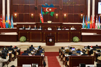 Фотография к новости: ТүркПА  парламенттер басшылары Бакуде кездесті