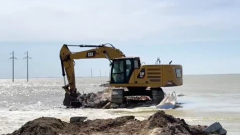 Фотография к новости: Су тасқыны. Талдыкөл ауылында су шайған кірме жол қалпына келтірілді