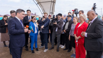 Фотография к новости: Үкімет басшысы СҚО-дағы жаңа үйлерді тексерді