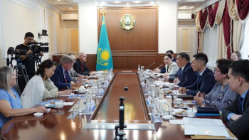 Фотография к новости: Көкшетауда Аризона штатының университетімен білім беру ынтымақтастығының мүмкіндіктері талқыланды