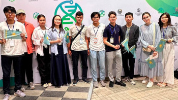 Фотография к новости: Қазақстан құрамасы Авиценна атындағы биологиядан халықаралық олимпиадаға қатысуда