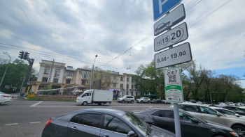 Фотография к новости: Алматылықтар ақылы тұраққа абонемент алуы мүмкін