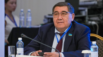 Фотография к новости: "Блогерлерді де жауапқа тартамыз". Депутат дін туралы заңға түсініктеме берді