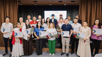 Фотография к новости: Zhasproject. Алматыда конкурс жеңімпаздарына сертификаттар берілді