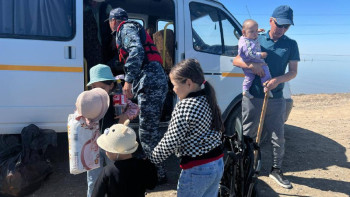 Фотография к новости: Су тасқыны. Атыраудың эвакуациялық пункттерінде адам қалмады