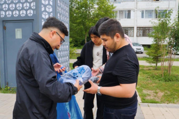 Фотография к новости: Вейптердің орнына спорт: елордалық спортшылар мен белсенділер акция өткізді