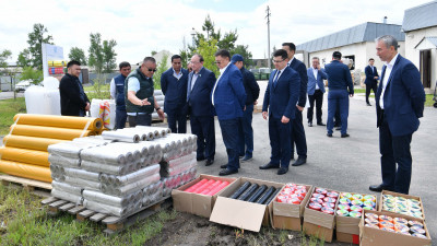 Сенаторлар қайталама шикізатты қайта өңдеу кәсіпорындарында болды
