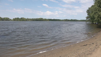 Фотография к новости: Шомылу маусымы. 2GIS-те қауіпті жағажайлар туралы ақпарат пайда болды