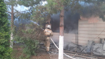 Фотография к новости: Алматы облысында кафедегі өрт сөндірілді
