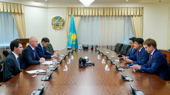 Фотография к новости: Роман Скляр Hyundai Motor Group вице-президентімен автоөнеркәсіптегі локализацияны тереңдетуді талқылады