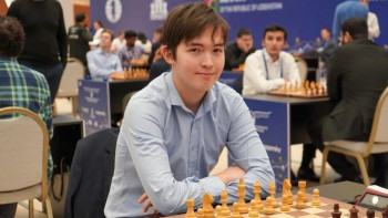 Фотография к новости: "Зор жетістік". Тоқаев әлем чемпионы атанған жас шахматшыны құттықтады