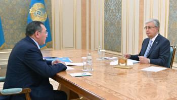 Фотография к новости: Тоқаев пен Сұлтанғазиев Алатау қаласын дамыту перспективасын талқылады