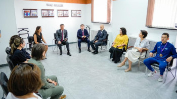 Фотография к новости: Астана әкімі ерекше балаларды қолдау шаралары туралы айтты