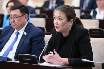 Фотография к новости: Балаға жыныстық сипатта тиіскен адам мектепте жұмыс істеуі мүмкін – Зәкиева