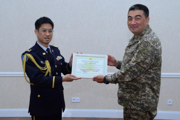 Фотография к новости: Қорғаныс министрлігінде Жапонияның Қазақстандағы әскери атташесі таныстырылды