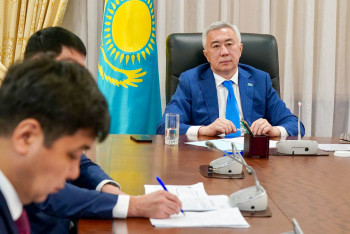 Егінді ақбөкен мен шегірткеден сақтандыру мүмкіндігі қарастырылады