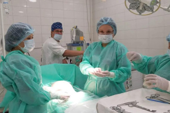 Гүлнар Куренова: Акушерлік және гинекологиядағы адалдық пен кәсібиліктің көрінісі