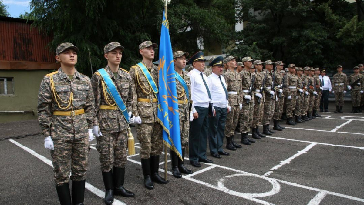 Satbayev University-інде запастағы сержанттар ант берді