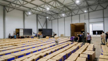 Фотография к новости: Астаналықтарға 1 мыңнан аса азық-түлік себеті таратылды