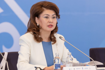 Фотография к новости: Балаева: Мәдени және ұлттық болмысымызға сызат түсіруге жол берілмейді