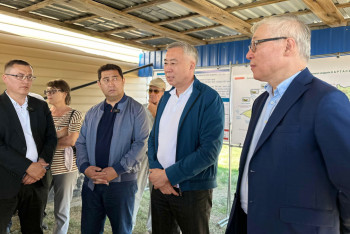 Фотография к новости: Серік Жұманғарин Ұлытау шаруаларына АӨК мемлекеттік қолдау тетіктері туралы айтып берді