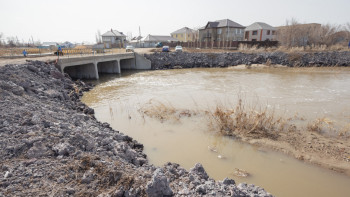 Фотография к новости: Құлсарының 2 600-ге жуық тұрғыны өтемақы алу туралы келісімге қол қойды