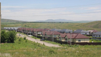 Фотография к новости: ШҚО-да 12 отбасы баспаналы болды