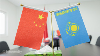 Фотография к новости: Қазақстан мен Қытай арасында мәдени орталықтар құрылады