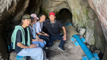 Фотография к новости: Жүздеген ауыл баласы еліміздің көрікті жерлерін аралап жүр