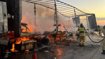 Фотография к новости: Ақтөбе облысында жүк көлігі өртенді