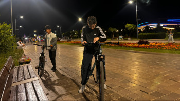 Фотография к новости: Талдықорғанда түнгі велошеру өтті