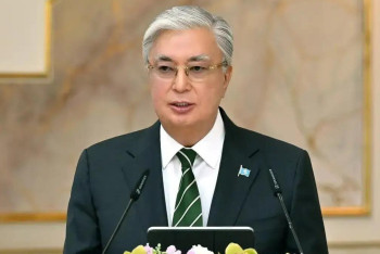 Президент мемлекеттік қызметшілерді кәсіби мерекесімен құттықтады