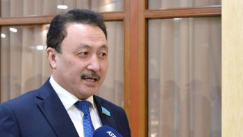 Фотография к новости: Бие сүтін қазақтың ұлттық брендіне айналдыруға мүмкіндігіміз бар – Аманжол Әлтай