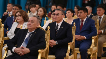 Фотография к новости: Президент зорлық-зомбылыққа тосқауыл болатын заңның маңызы туралы айтты