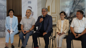 Фотография к новости: Түркістан театрында Шәмші байқауының қорытындысы шықты