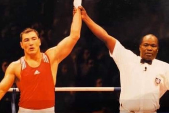 Фотография к новости: Түркістан облысында Мұхтархан Ділдәбековтің турнирі өтіп жатыр