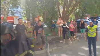 Фотография к новости: Өскеменде өрт кезінде 12 тұрғын эвакуацияланды