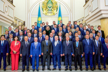 Фотография к новости: CІМ-де Дипломатиялық қызметі күні аталып өтті