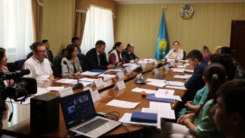 Фотография к новости: Кемсітушілікке қарсы заңнаманы әзірлеу жұмыстары жалғасуда