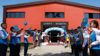 Фотография к новости: Көпбірлікте көптен күткен спорт кешені бой көтерді