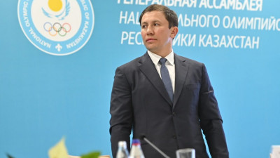 Геннадий Головкин бокспен қош айтысу туралы сұраққа жауап берді