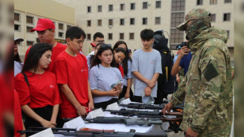 Фотография к новости: Түркістан облысында "Полициядағы бір күн" іс-шарасы өткізілді