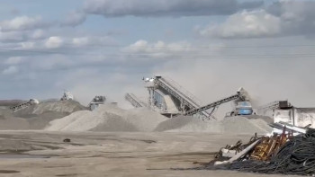 Фотография к новости: Қарағандыда жол салушы компанияға 1,3 млн теңге айыппұл салынды